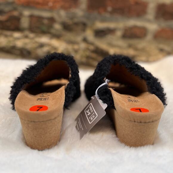 NEW Size 7 Papillio x Birkenstock Womens Namica Wedge Black Shearling Mule Shoe - Picture 5 of 10